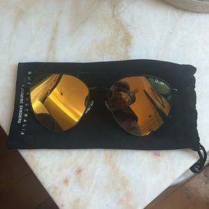 BRAND NEW QUAY X JASMINE SANDERS SUNGLASSES
